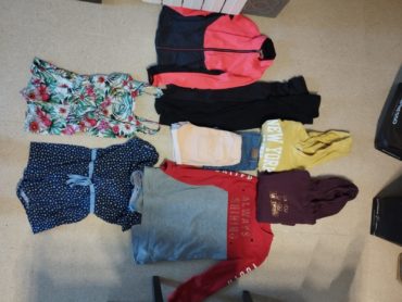 Pack de roba de 9 anys